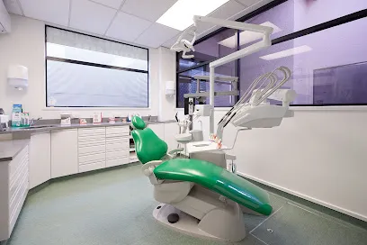 Dental Holistix header