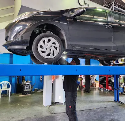 Frankton Motor header