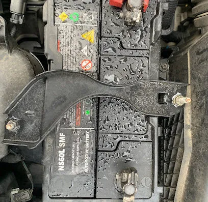 Lightning Automotive Frankton header