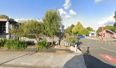 Al-A'azam Family Dental Clinic header